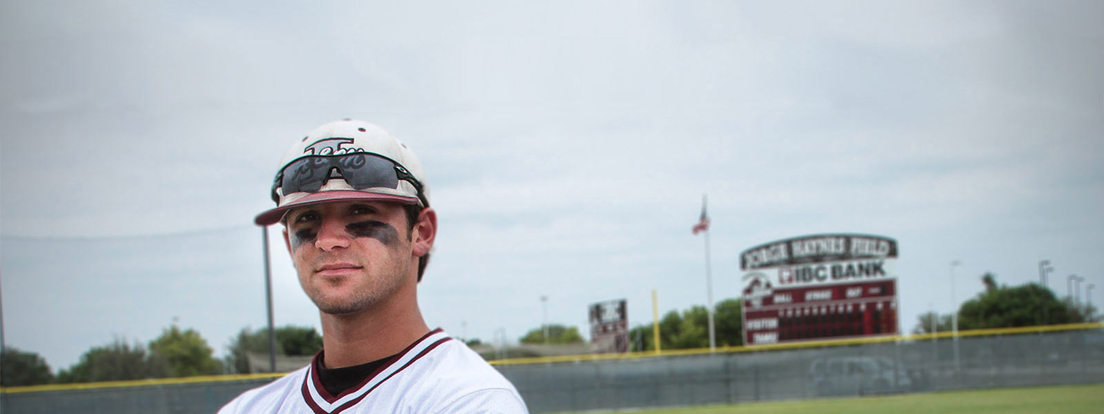 TAMIU Baseball Player