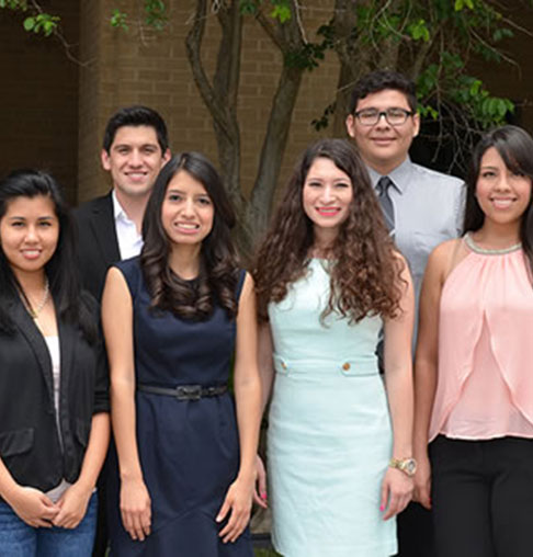 TAMIU Graduates that are off to Medical School