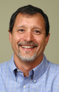 Dr. Julio Ramírez