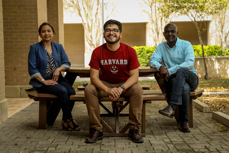 Erick Vázquez Cano, center, is pictured with his TAMIU mentors. To his left is Dr. Ruby Ynalvez, associate professor of Biology and to his right, Dr. Alfred Addo-Mensah, associate professor of Chemistry.