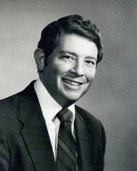 Dr. Manuel Pacheco