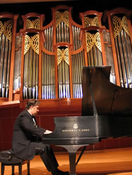 Dr. Fritz Gechter at the pipe organ