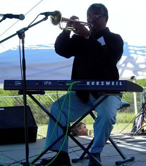Joe Guerra Band 4
