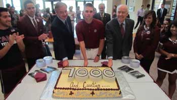 Ceremony Celebrating TAMIU's Enrollment reaching 7000 students