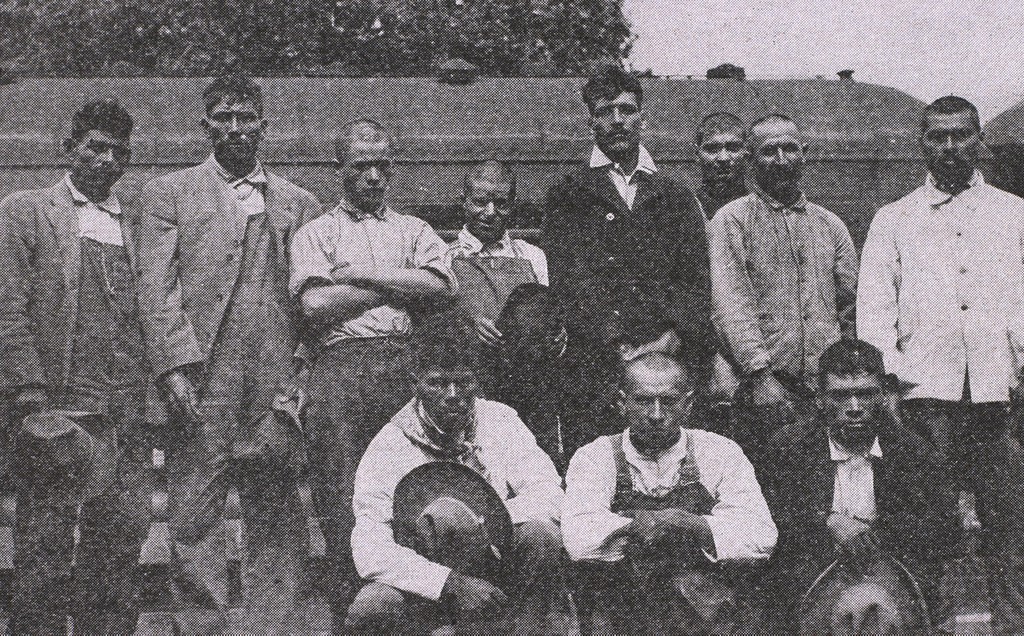  Mexican laborers in California (1916)