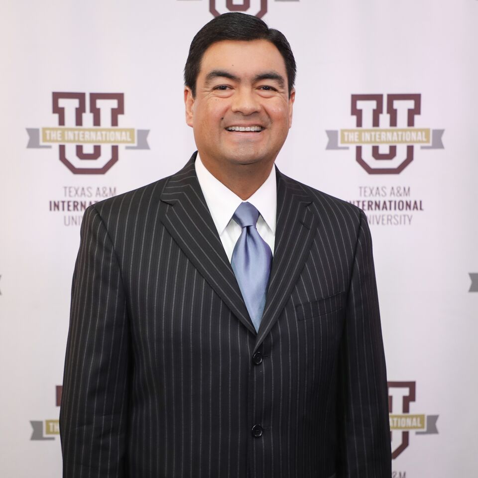 Dr. Alfredo Ramirez