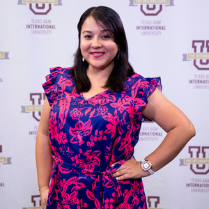 Dr. Cynthia Gallardo