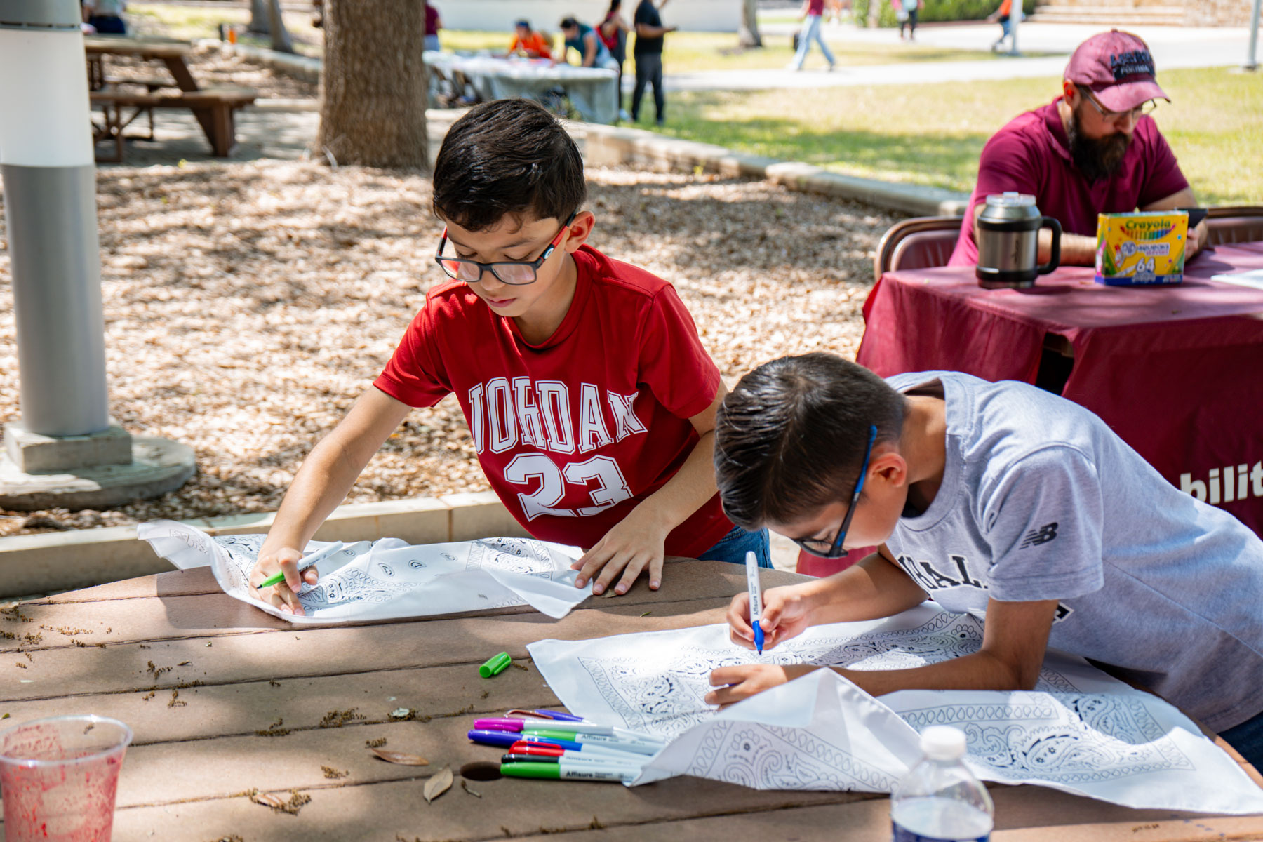 Discover TAMIU Photo