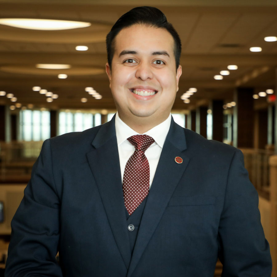 TAMIU logo.jpg