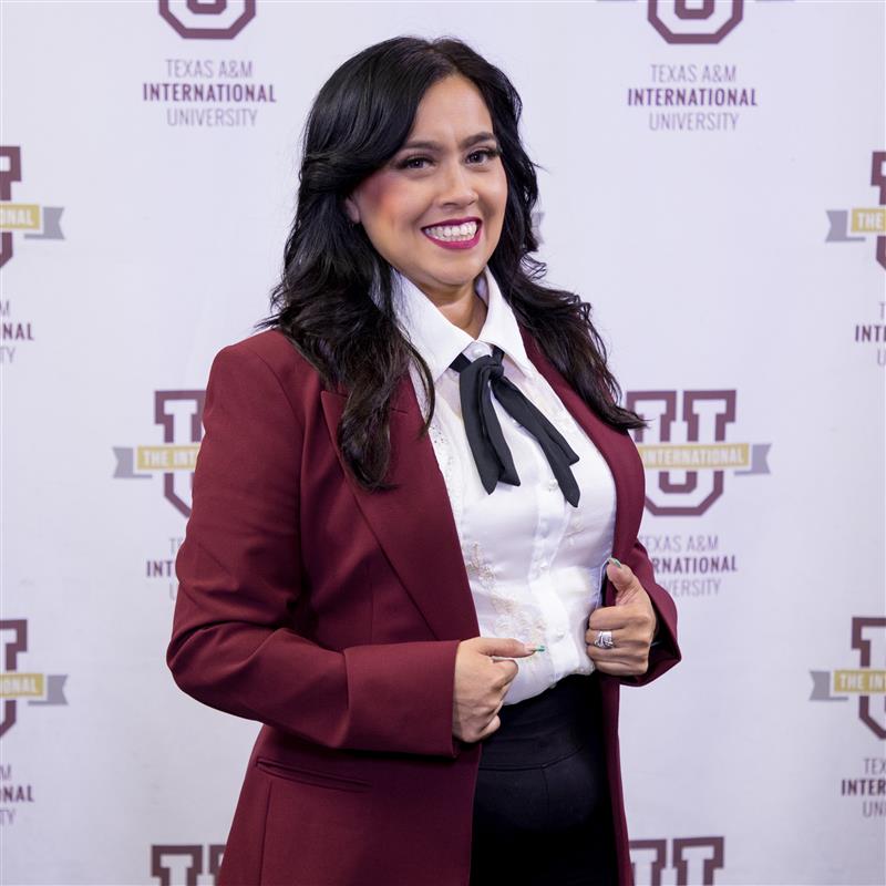 Financial Aid Advisor III Tomasa Zapata