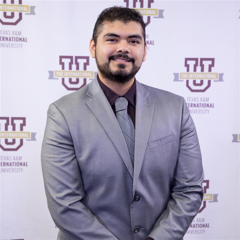 Financial Aid Advisor I Edwin M. Carrillo Romero
