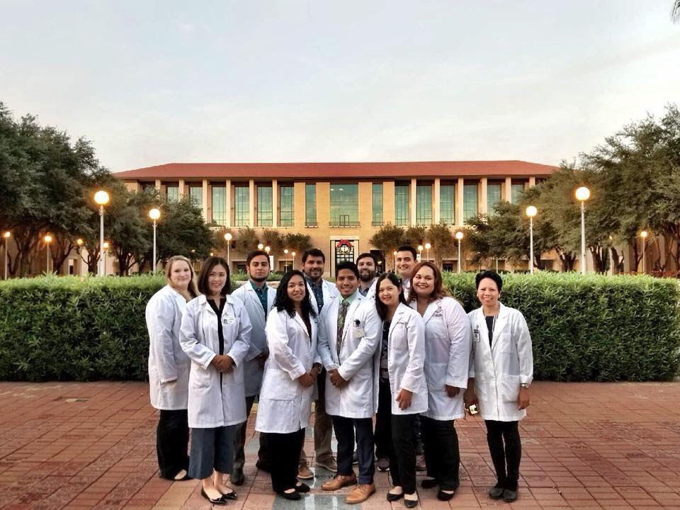 2017 TAMIU Family Nurse Practitioner Graduates