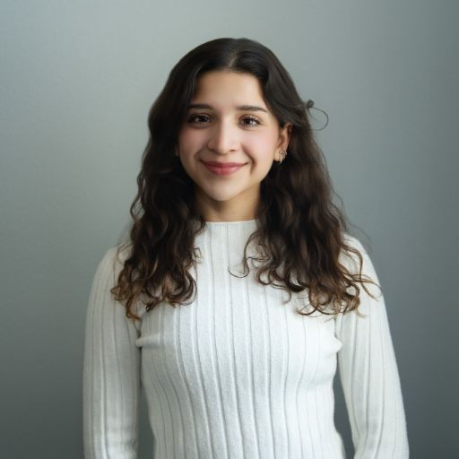 Marcela Gonzalez photo