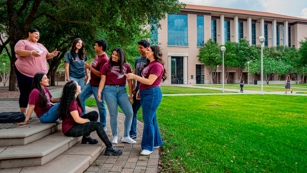 TAMIU Students Conversing