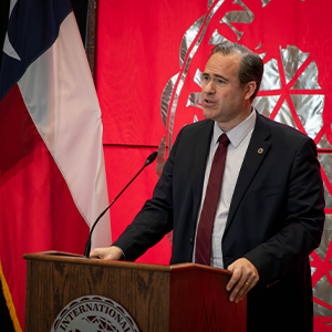 Dr. Christopher Maynard