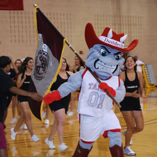 TAMIU Dustdevil  Mascot