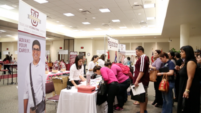 Graduate Fair at TAMIU