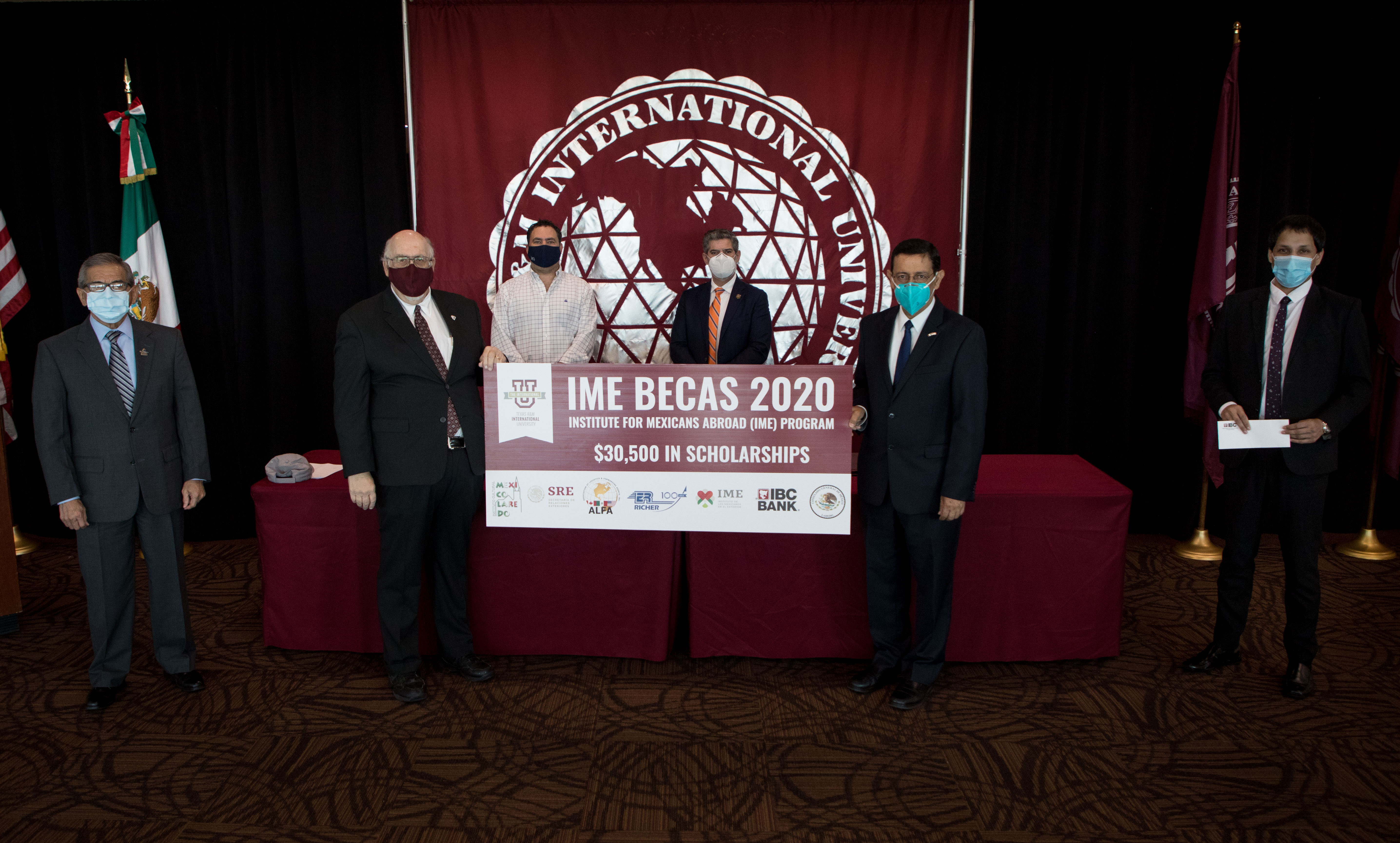 The Consulate General of México and Texas A&M International University have affirmed their continued support of the Institute of Mexicans in the Exterior BECAS Program. Present at the Memorandum of Understanding signing were (L-R) Miguel Conchas, Laredo Chamber of Commerce; Dr. Pablo Arenaz,TAMIU president; Ermilo Richer, Richer Agencia Aduanal; Dionisio González de Castilla, Association of Logistics and Forwarding Agents, Inc.; Consul General Juan Carlos Mendoza Sánchez and Enrique Lobo, Mexican Cultural Institute. 