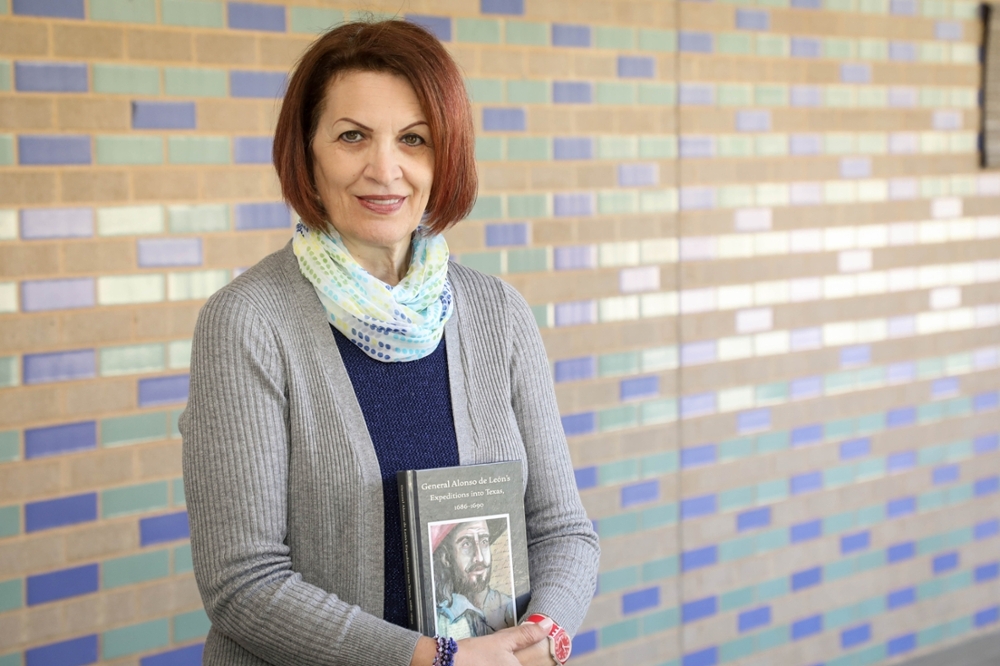 TAMIU Assistant Professor of Spanish and Translation Dr. Lola Orellano Norris with her new book