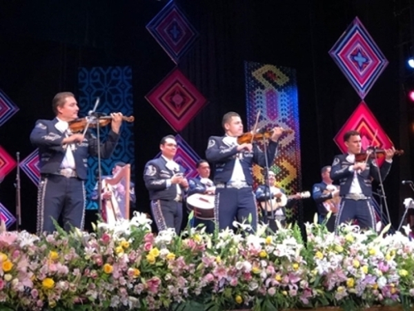 Mariachi Nuevo Tecalitlán