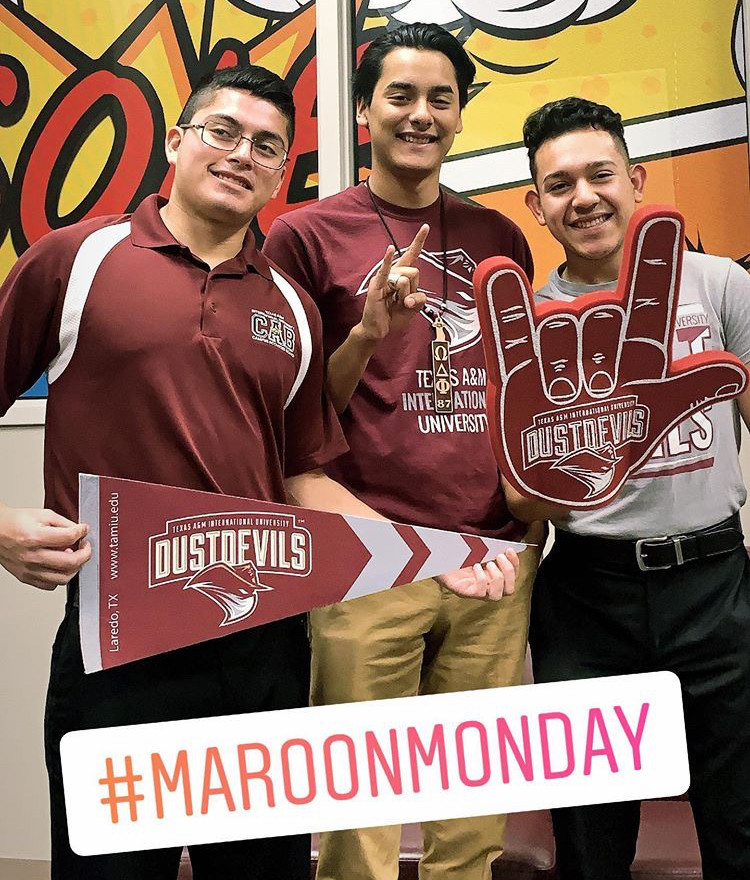 Maroon Monday at TAMIU