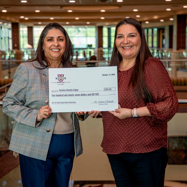 Amy_Palacios_Fall25_Book_Scholarship