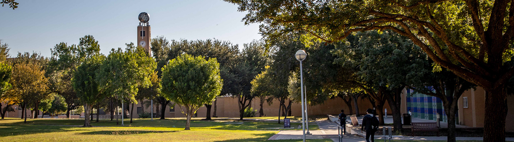 TAMIU Community